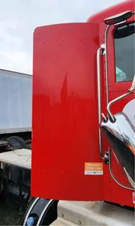 Peterbilt 384 Right Cab Fairing