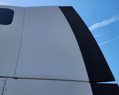 Peterbilt 579 Left Cab Fairing