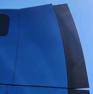Peterbilt 579 Left Cab Fairing
