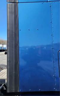 Peterbilt 579 Right Cab Fairing