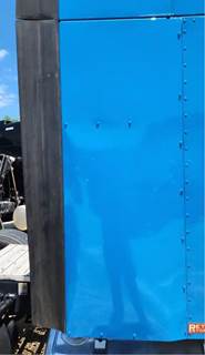 Peterbilt 579 Right Cab Fairing