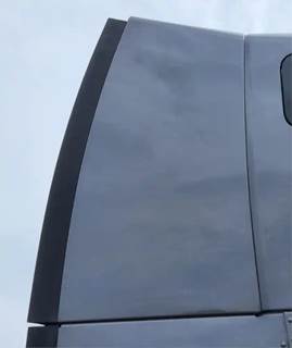 Peterbilt 579 Right Cab Fairing