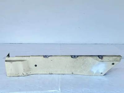 Sterling L9513 Right Cab Fairing