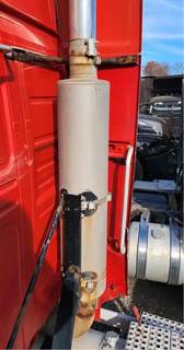 Volvo VNL Right Cab Fairing