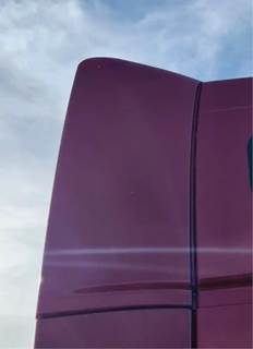 Volvo VNL Right Cab Fairing