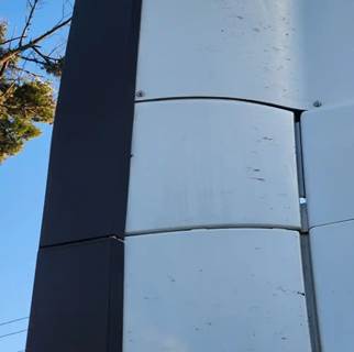 Volvo VNL Right Cab Fairing