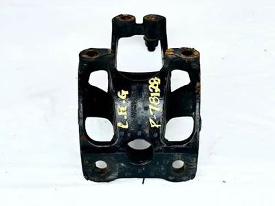 Freightliner Cascadia 116 Cab Mount