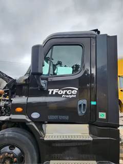 Freightliner Cascadia 113 Cab Assembly