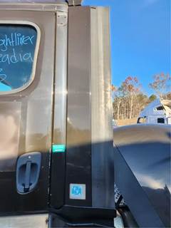 Freightliner Cascadia 113 Cab Assembly