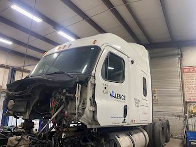 Freightliner Cascadia 125 Cab Assembly