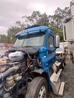 Freightliner Cascadia 125 Cab Assembly
