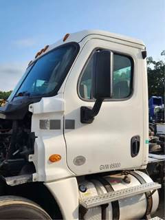 Freightliner Cascadia 125 Cab Assembly