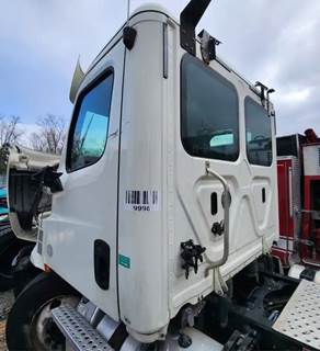 Freightliner Cascadia 126 Cab Assembly