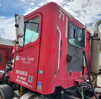 Freightliner Columbia 112 Cab Assembly