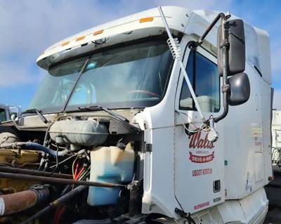 Freightliner Columbia 120 Cab Assembly
