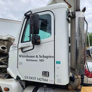 Freightliner Columbia 120 Cab Assembly