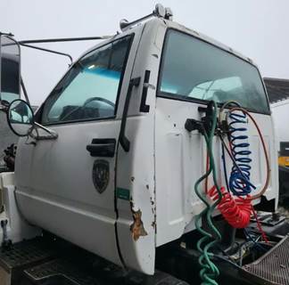 GMC TopKick C7000 Cab Assembly for a 1991 GMC C7000 Topkick