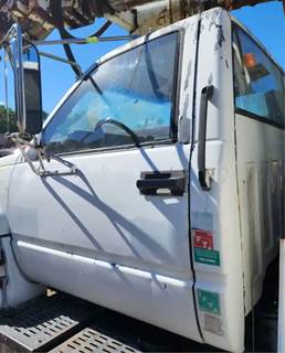 GMC TopKick C7000 Cab Assembly for a 1990 GMC C7000 Topkick