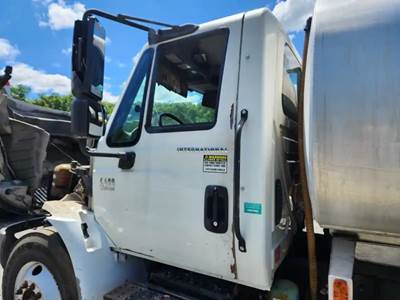 International 4400 Cab Assembly