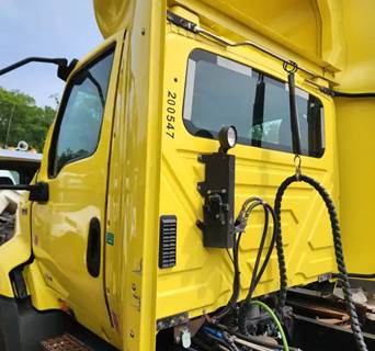 International RH613 Cab Assembly