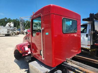 Kenworth T300 Cab Assembly