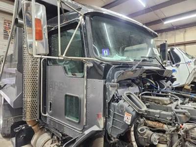 Kenworth T370 Cab Assembly