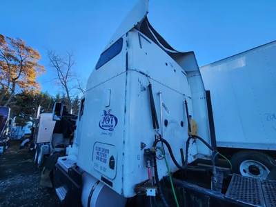 Kenworth T600 Cab Assembly