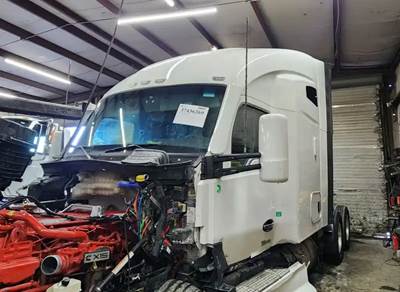 Kenworth T680 Cab Assembly
