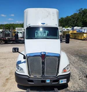 Kenworth T680 Cab Assembly