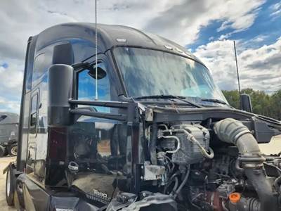 Kenworth T680 Cab Assembly