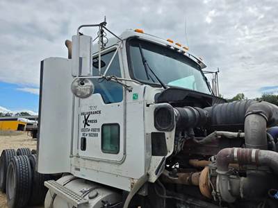 Kenworth T800 Cab Assembly