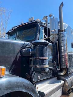 Kenworth W900B Cab Assembly