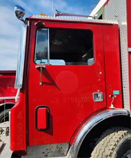 Mack MC688FC Cab Assembly