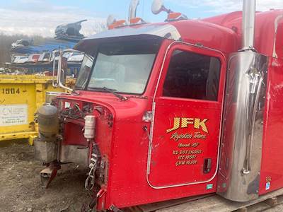 Peterbilt 379 Cab Assembly
