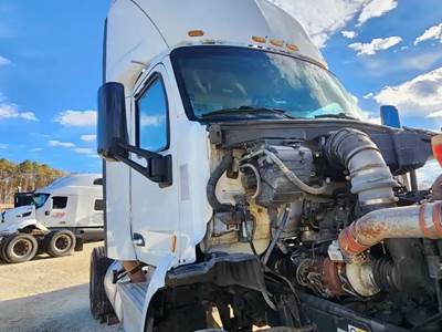 Peterbilt 579 Cab Assembly