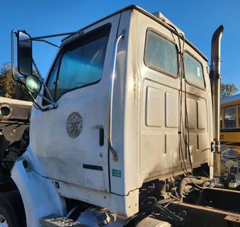 Sterling L9500 Cab Assembly