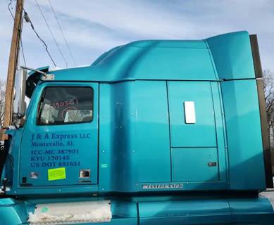 Western Star 5700 Cab Assembly
