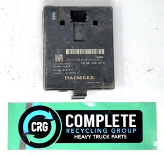 Eaton-Fuller FAOM-15810C Chassis Control Module for a 2015 Freightliner Cascadia 125