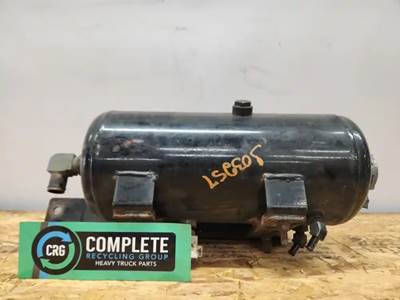 American LaFrance Condor Coolant Reservoir for a 2012 American La France CONDOR