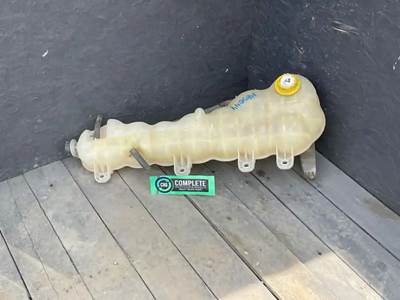 Freightliner Cascadia 126 Coolant Reservoir
