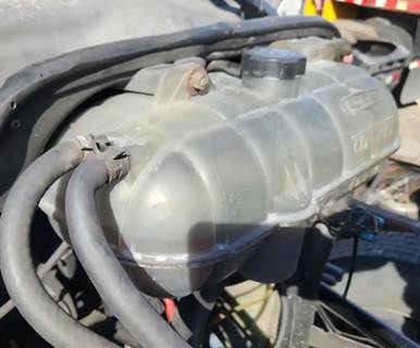 Freightliner Columbia 120 Coolant Reservoir