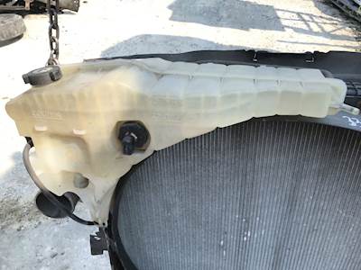 Freightliner ST120 Coolant Reservoir