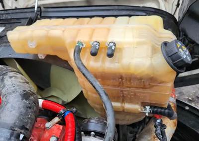 International LT625 Coolant Reservoir