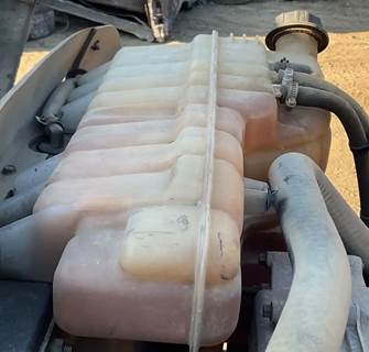 International TranStar 8600 Coolant Reservoir