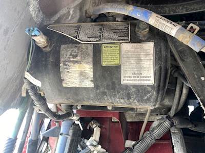 Kenworth T700 Coolant Reservoir