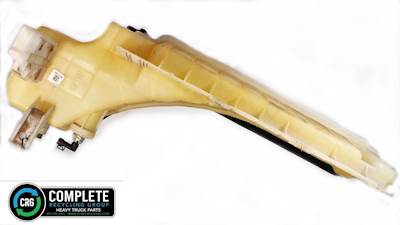 Mack Pinnacle CHU613 Coolant Reservoir for a 2014 Mack CHU613