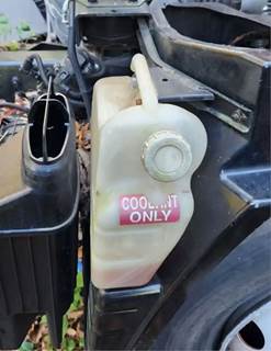 Mitsubishi FEC92S Coolant Reservoir