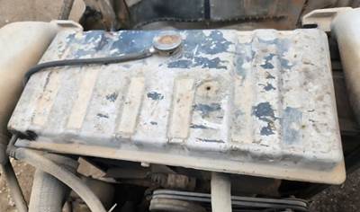 Peterbilt 379 Coolant Reservoir