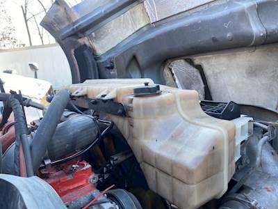 Volvo VNL Coolant Reservoir
