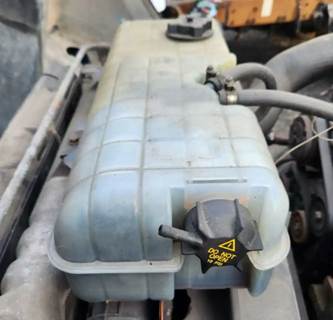 Volvo VNL Coolant Reservoir